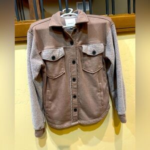 Thread and supply button up shirt XS